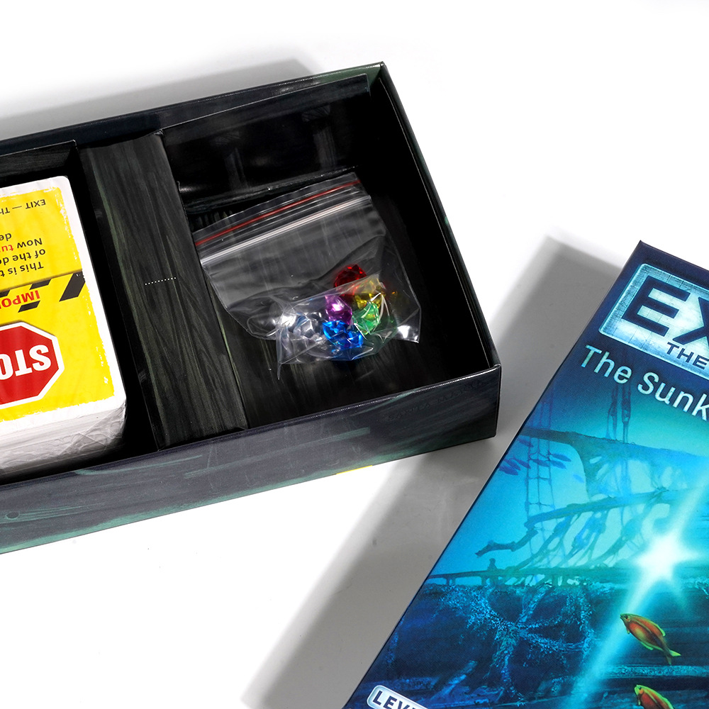 EXIT: The Sunken Treasure - Un - Board Game Room บทวิจารณ์และราคา