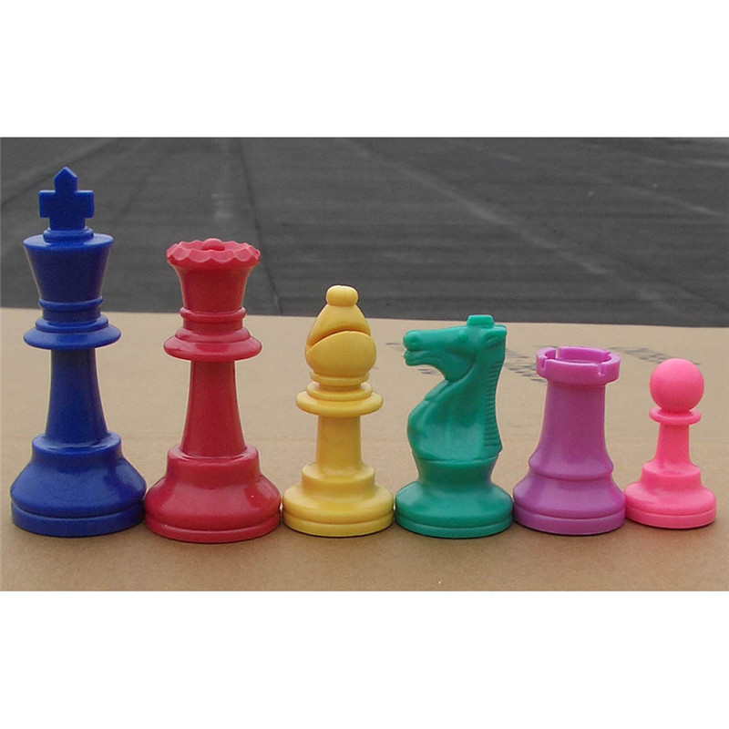 Colorful Plastic Chess Pieces  - Board Game Queen บทวิจารณ์และราคา
